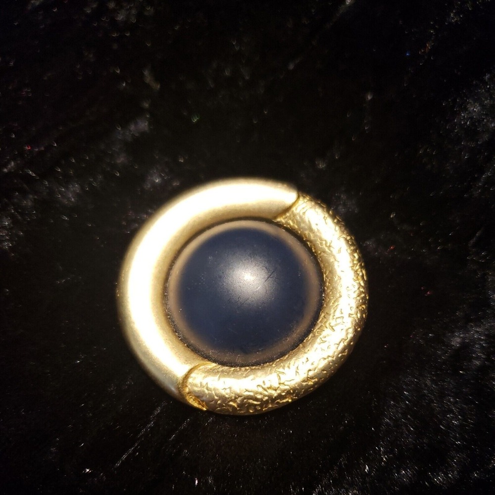 Vintage Weekender Blue Cabochon Gold Tone Brooch Pin Pendant Jewelry Costume